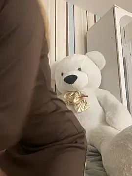 Snapshot of Liya_my chatting on November 26, 9:05 pm Liya my online show from November 26, 9:05 pm