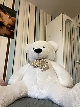 Snapshot of Liya_my chatting on November 28, 11:02 am Liya my online show from November 28, 11:02 am