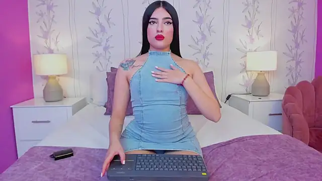 MadissonBacker online show from February 19, 2:34 pm