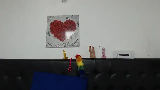 Angelinna Milf online show from January 15, 7:12 pm