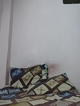 Snapshot of L9vefromAkhil chatting on March 15, 6:36 pm L9vefromAkhil online show from March 15, 6:36 pm