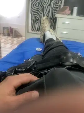 Cristian 099 online show from February 15, 9:44 pm