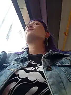 sophie banger online show from October 16, 7:37 pm