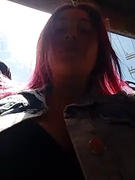 sophie banger online show from June 11, 6:06 pm