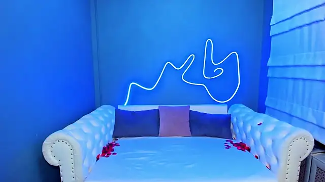 rock n roxy online show from December 4, 1:26 am