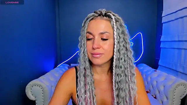 rock n roxy online show from March 14, 1:23 am