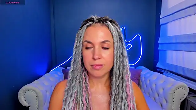 rock n roxy online show from March 21, 8:19 am