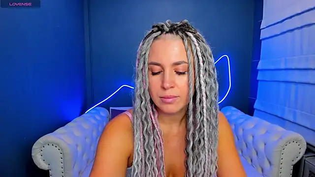 rock n roxy online show from March 28, 1:16 am