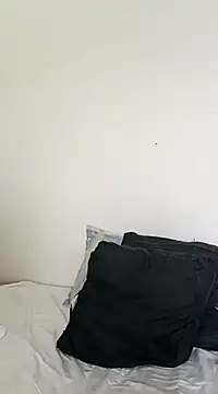 Paula-Harrison online show from February 12, 4:00 pm