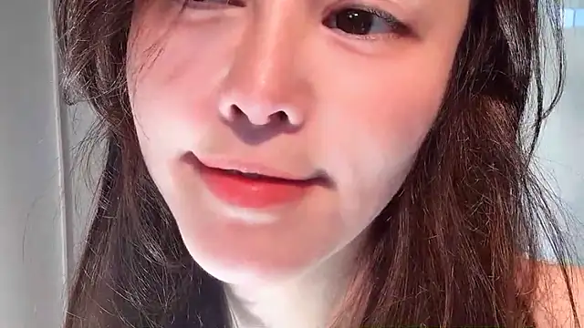 Krismil3 online show from May 15, 11:01 pm