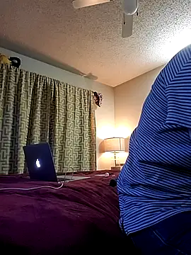 big8dall online show from October 11, 1:49 am