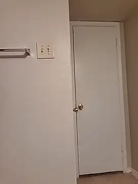 Snapshot of big8dall chatting on December 19, 3:24 am big8dall online show from December 19, 3:24 am