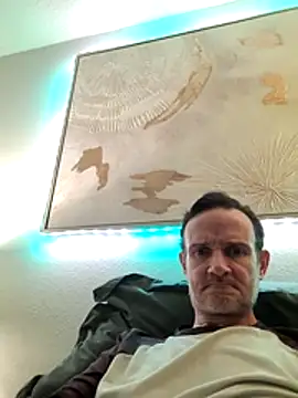 Snapshot of big8dall chatting on January 17, 12:59 am big8dall online show from January 17, 12:59 am