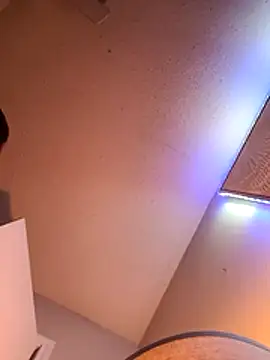 big8dall online show from February 21, 6:09 pm