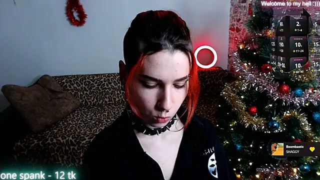 Miya Wey  online show from December 27, 3:15 pm