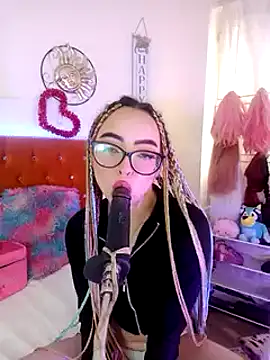 Yennastone online show from January 8, 2:14 pm