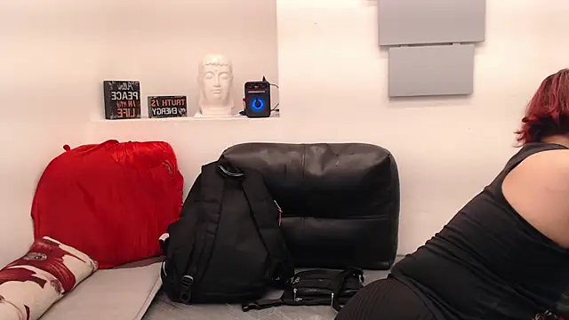 eva twiss online show from March 19, 1:26 pm