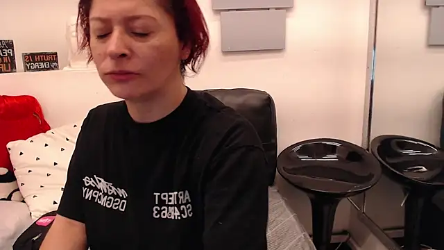 eva twiss online show from May 28, 12:35 pm