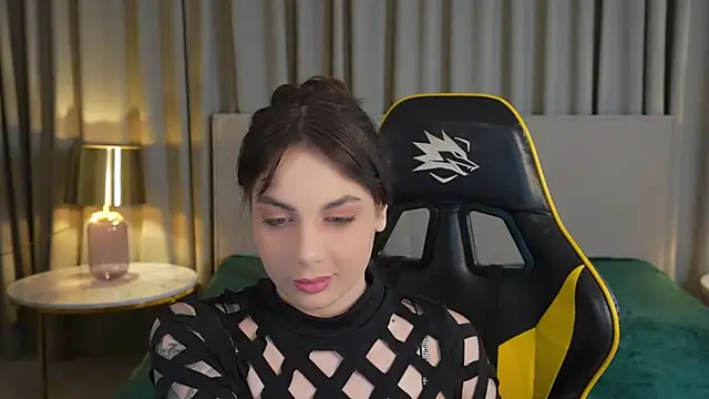 Alisa054 online show from December 3, 8:39 pm
