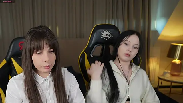 Alisa054 online show from March 19, 3:51 pm