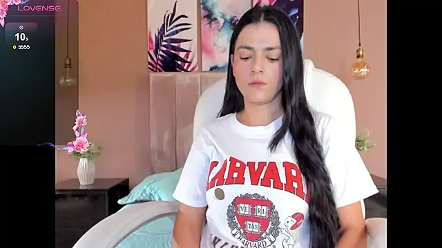 BellaClaiir online show from November 25, 2:39 pm