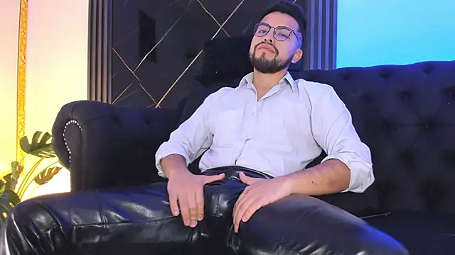 LuccaMallard online show from June 22, 12:35 pm