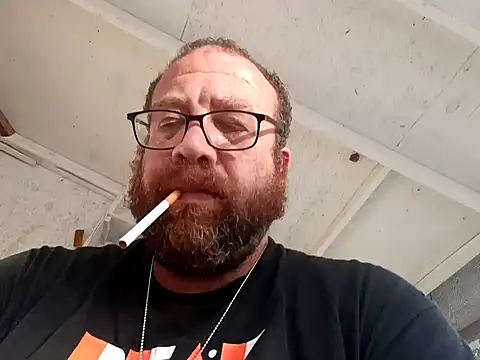 Exhibitionist040577 online show from December 4, 1:09 pm