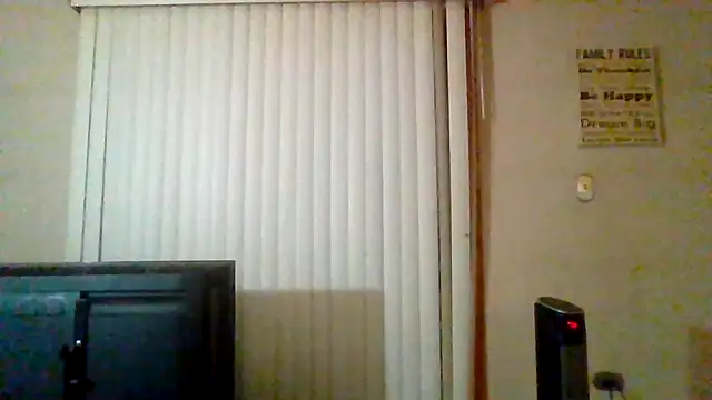 Exhibitionist040577 online show from November 10, 3:16 am