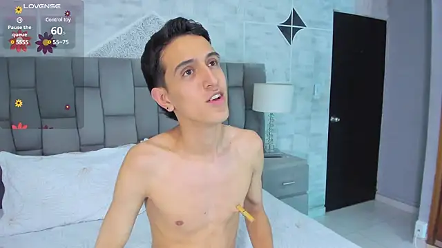 JackRibas  online show from December 29, 4:48 am
