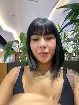 Snapshot of VictoriaEva chatting on February 12, 9:01 pm VictoriaEva online show from February 12, 9:01 pm