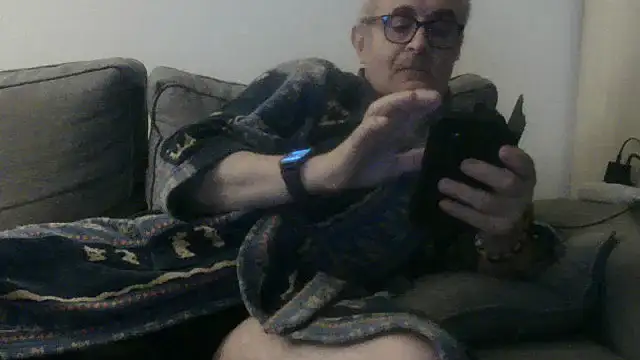 Snapshot of Bretoncool chatting on September 22, 8:44 pm Bretoncool online show from September 22, 8:44 pm