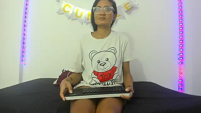 valentina lov online show from February 25, 12:03 pm