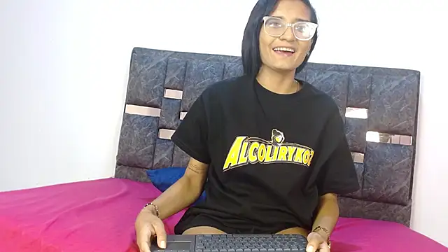 valentina lov online show from September 17, 12:07 pm