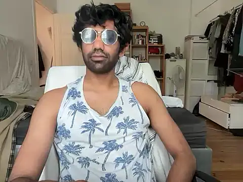 dominanthubby online show from June 12, 7:51 am