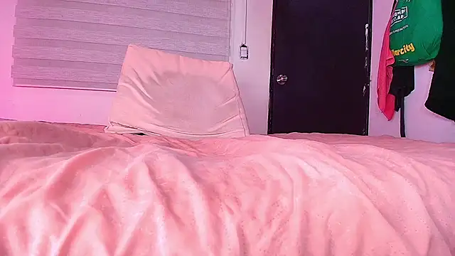 kata hazel online show from October 1, 7:09 pm