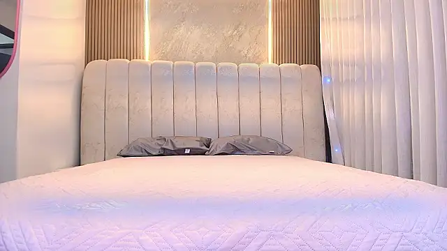 Snapshot of kata_hazel chatting on March 18, 7:17 pm kata hazel online show from March 18, 7:17 pm