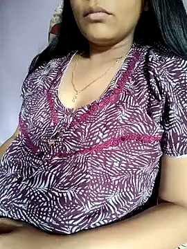Snapshot of samitasharma chatting on January 16, 3:02 am samitasharma online show from January 16, 3:02 am