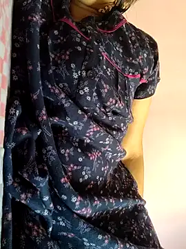 Snapshot of samitasharma chatting on January 26, 9:51 am samitasharma online show from January 26, 9:51 am