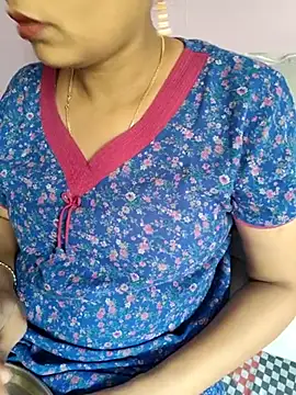 Snapshot of samitasharma chatting on March 15, 6:58 am samitasharma online show from March 15, 6:58 am