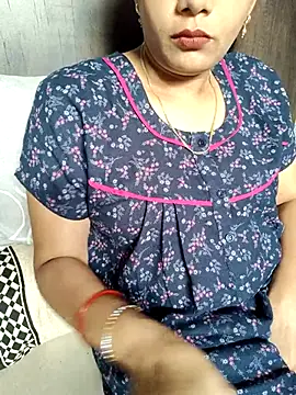 Snapshot of samitasharma chatting on March 22, 2:16 am samitasharma online show from March 22, 2:16 am