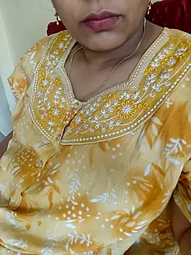 Snapshot of samitasharma chatting on September 16, 6:14 am samitasharma online show from September 16, 6:14 am