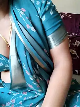 Snapshot of samitasharma chatting on March 23, 6:28 am samitasharma online show from March 23, 6:28 am
