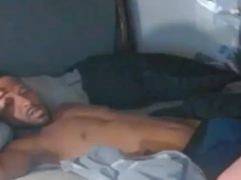 Snapshot of NBABBC345 chatting on March 29, 7:52 am NBABBC345 online show from March 29, 7:52 am