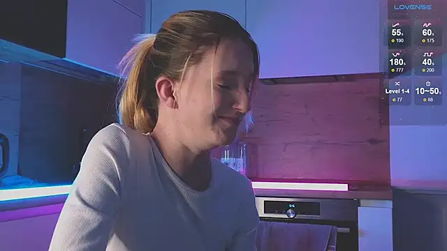 Fellissa online show from December 20, 7:07 pm