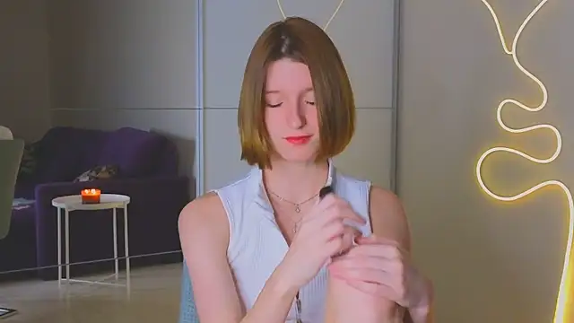 Fellissa online show from February 15, 4:12 pm