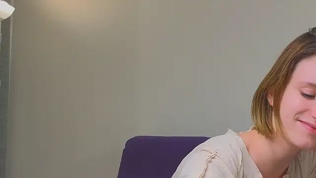 Fellissa online show from March 5, 7:06 pm