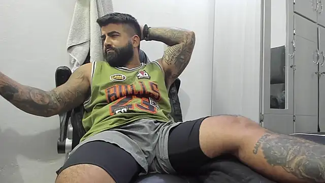 Lyon vach online show from January 3, 10:40 pm