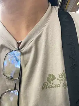 Lyon vach online show from October 10, 6:18 pm