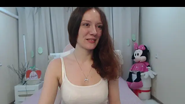 Snapshot of BarbaraStily chatting on April 16, 7:31 am BarbaraStily online show from April 16, 7:31 am