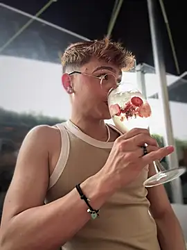 PRINCE STEV online show from February 27, 9:47 pm